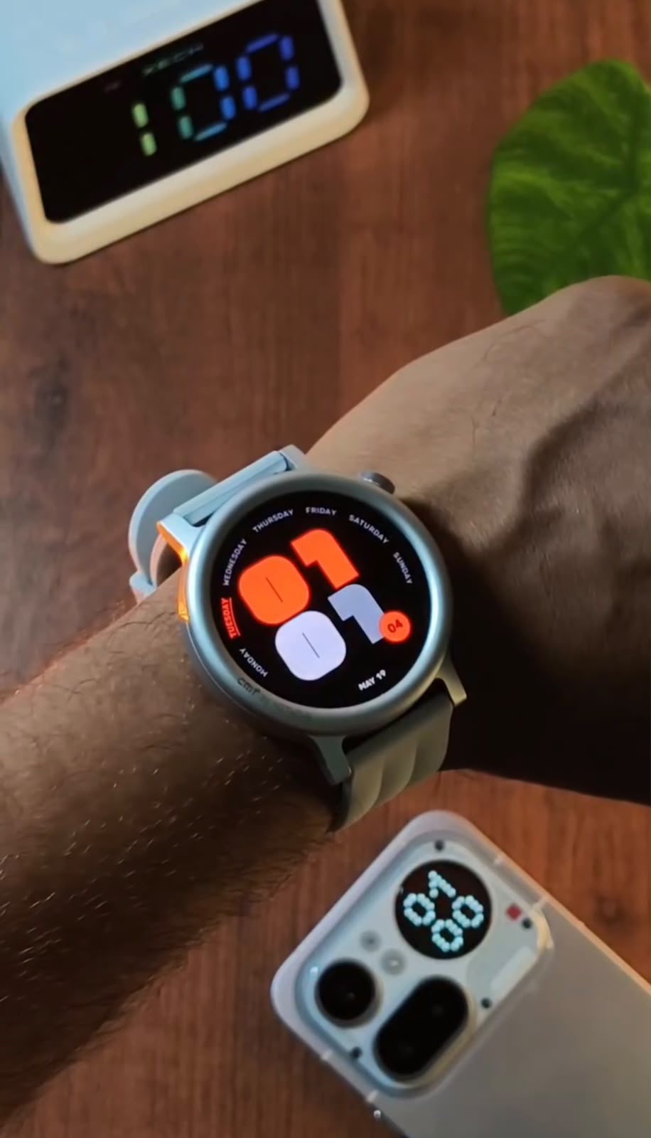 The Watch 3 Pro dual-band GPS, Bluetooth calling